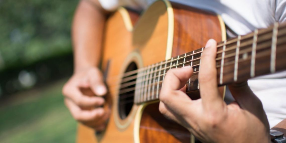 Apprendre à jouer la guitare